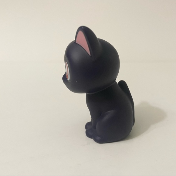 Sailor Moon Mini Luna Figure Guardian Cat 2.5” Tall - Picture 6 of 11